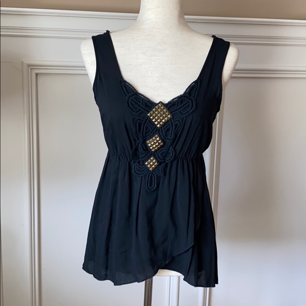 Black Detailed Top